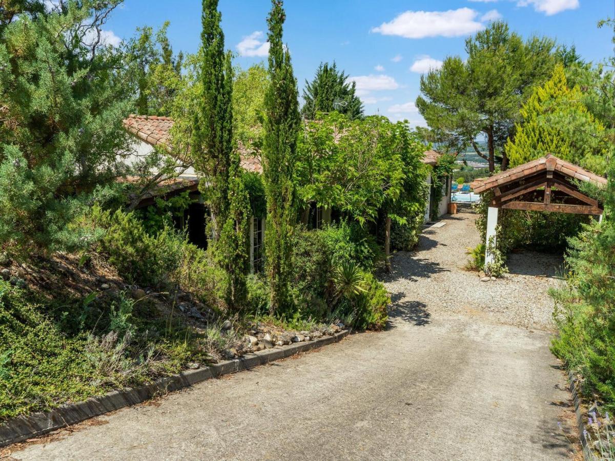 Vacation Home In Limoux With Pool Bagian luar foto